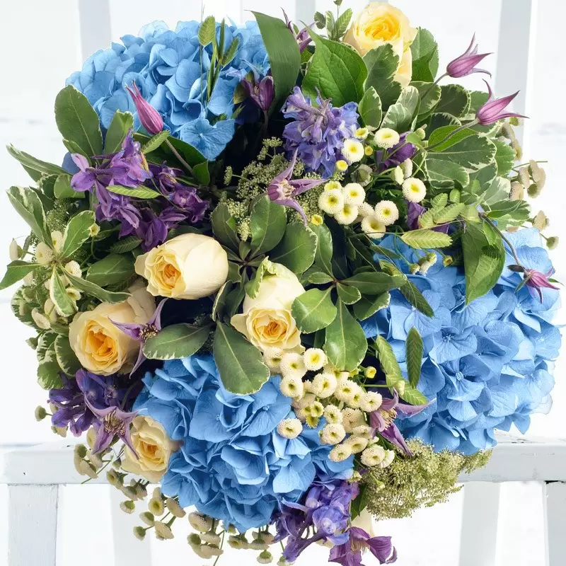 Wild English Garden | Hydrangea Bouquet | Appleyard London