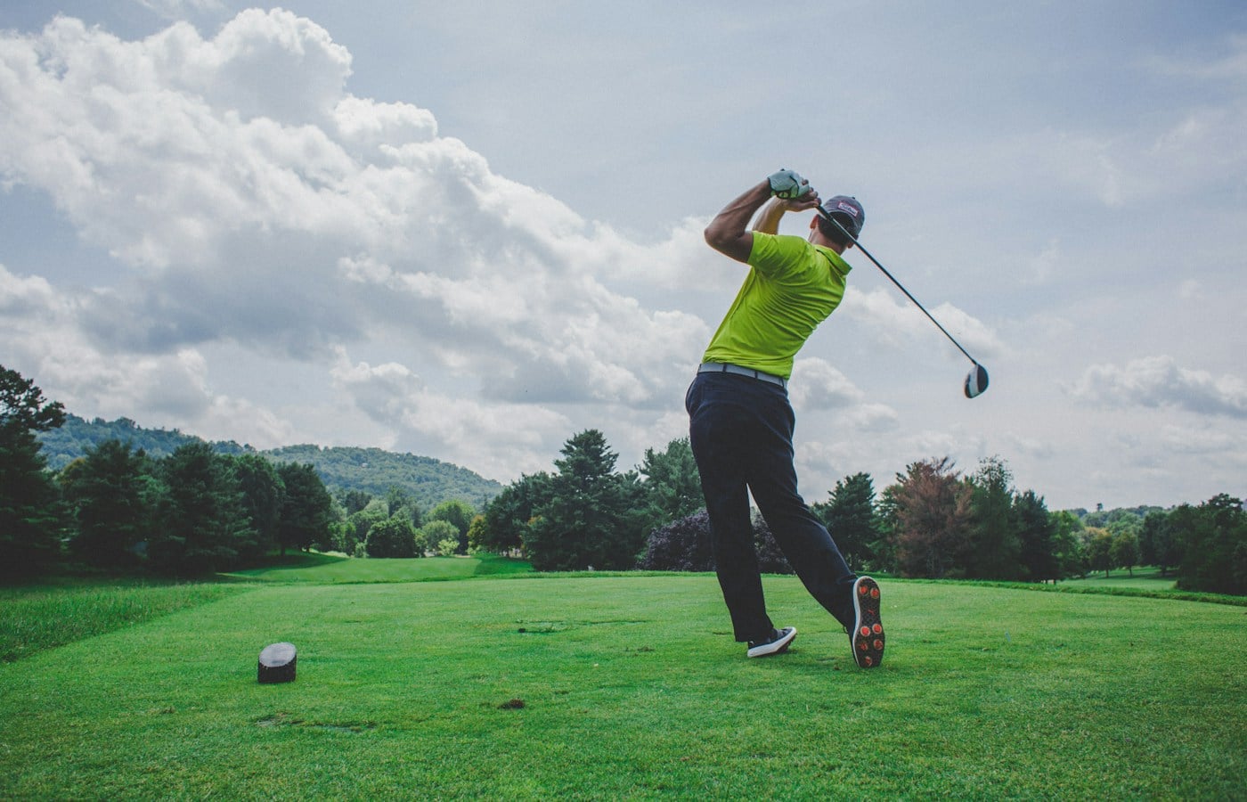 Campo de golf al aire libre